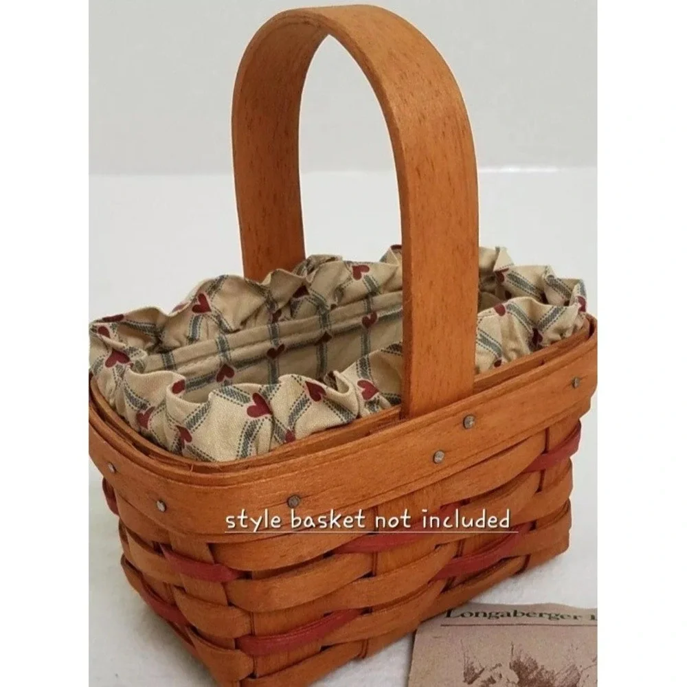 2 Longaberger Sweetheart Treats Basket Country Heart , Flade Glory, Liners